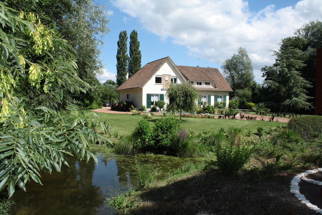 Bed and Breakfast Le Vrai Paradis Estréboeuf Exterior foto